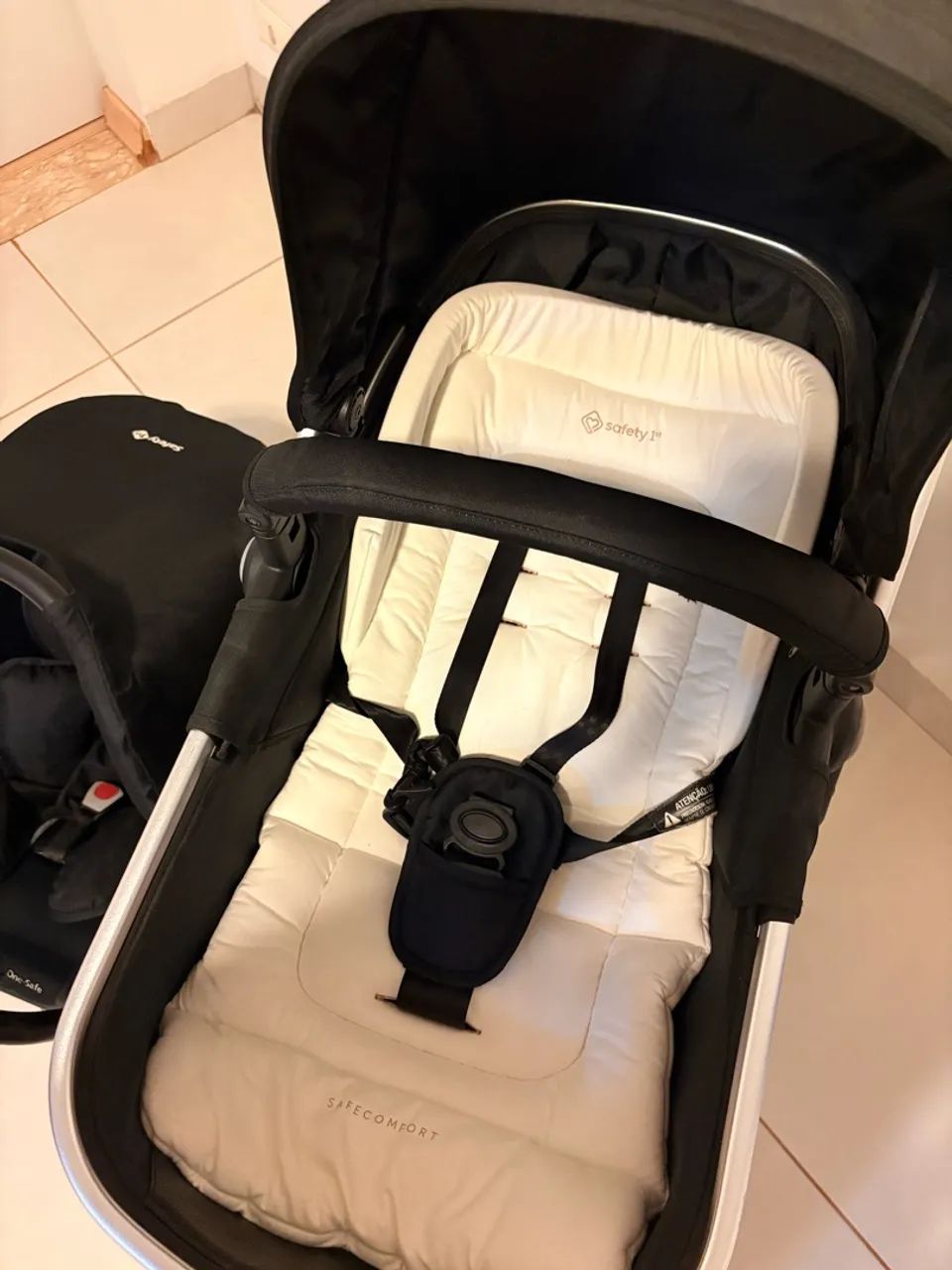 Carrinho de bebê + bebê conforto Safety 1st - Foto 5