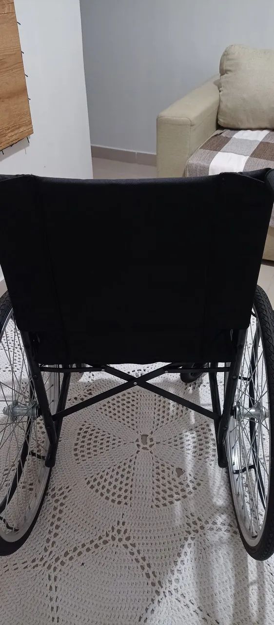 Cadeira de rodas adulto. - Foto 6