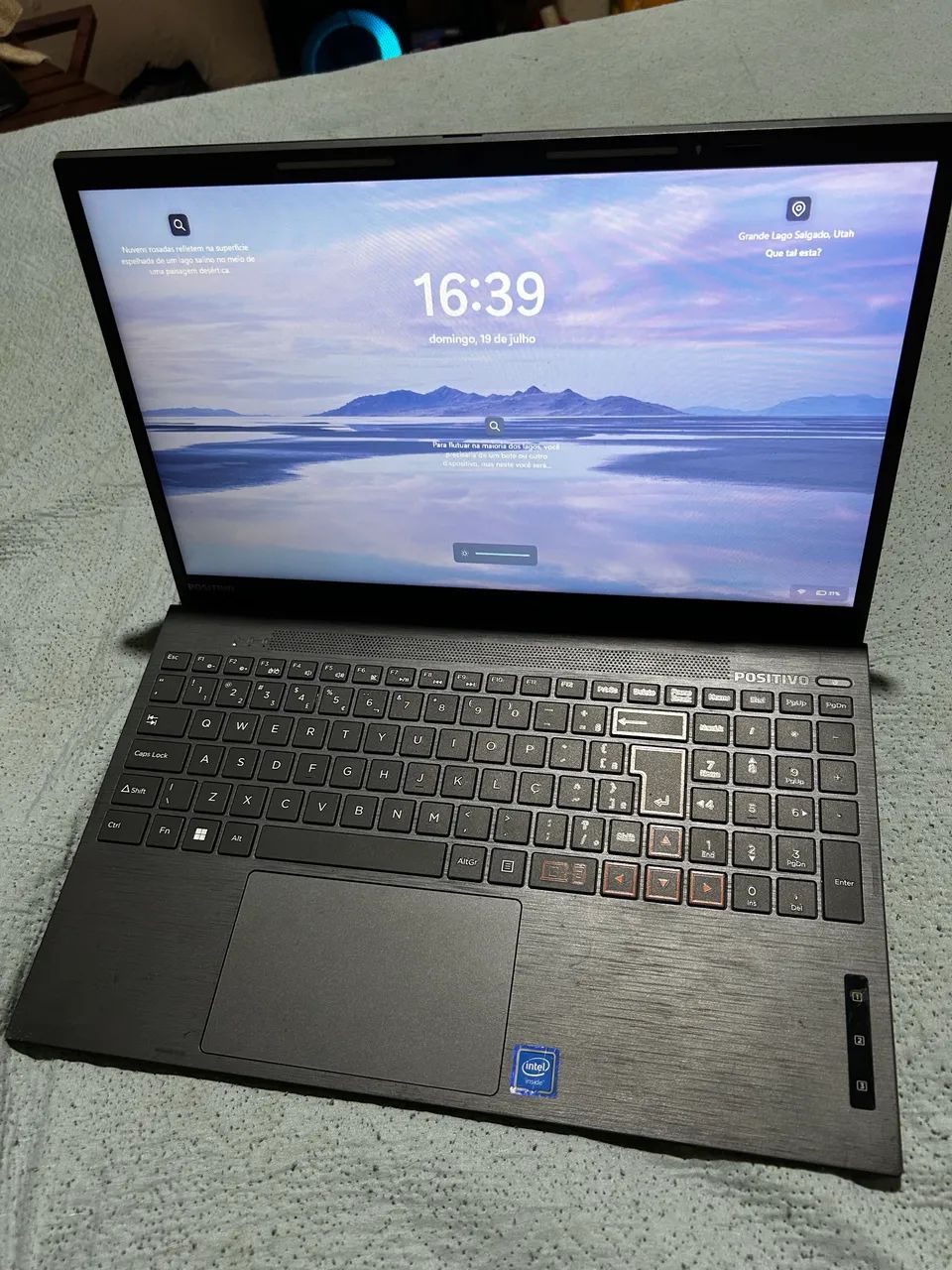 Notebook positivo vision c14
