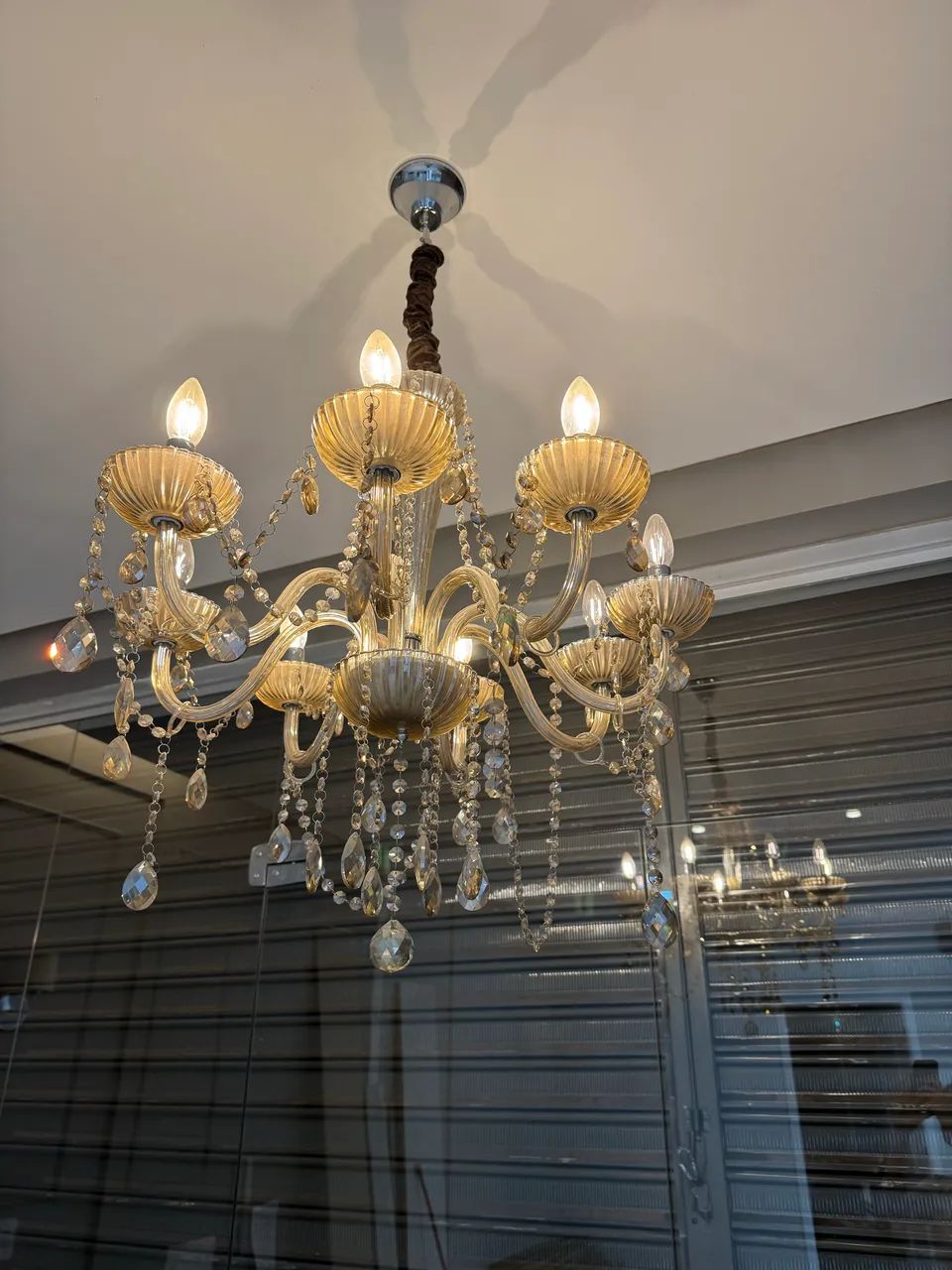 Lustre clássico de 8 braços - Foto 4