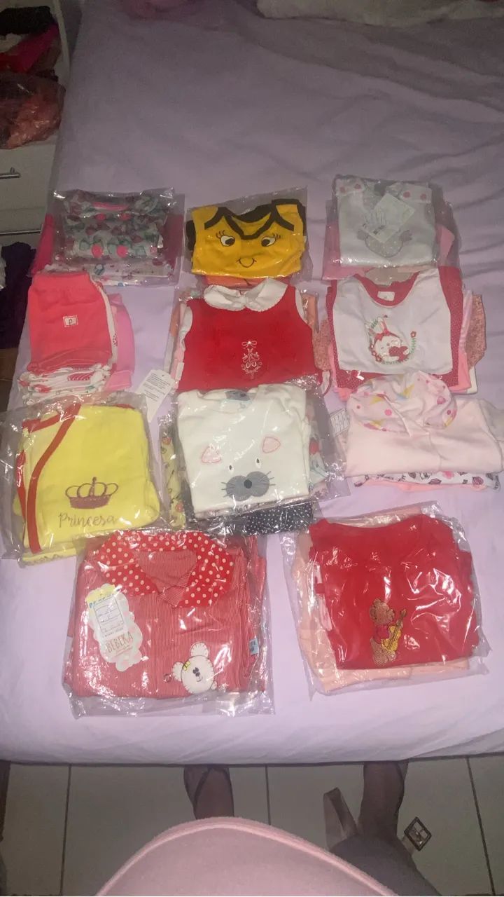 Lote roupa bebe novas 