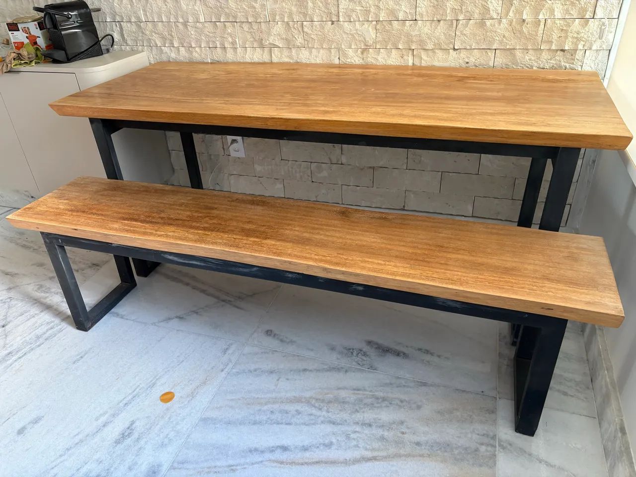 Mesa de madeira Maciça com banco de madeira  - Foto 3