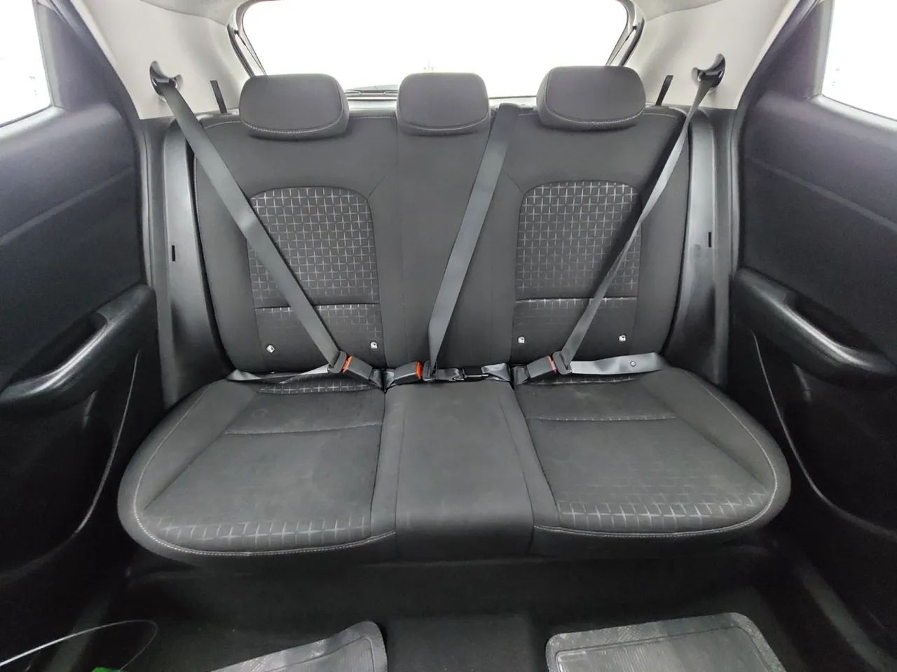 Hyundai HB20 Sense Plus 1.0 Flex 12V Mec., foto 18 de 18