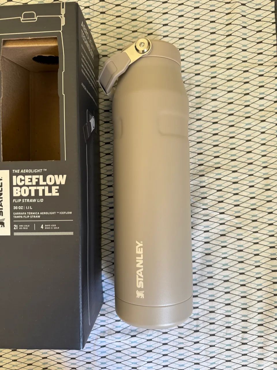 Garrafas Stanley 1.1L - NOVAS