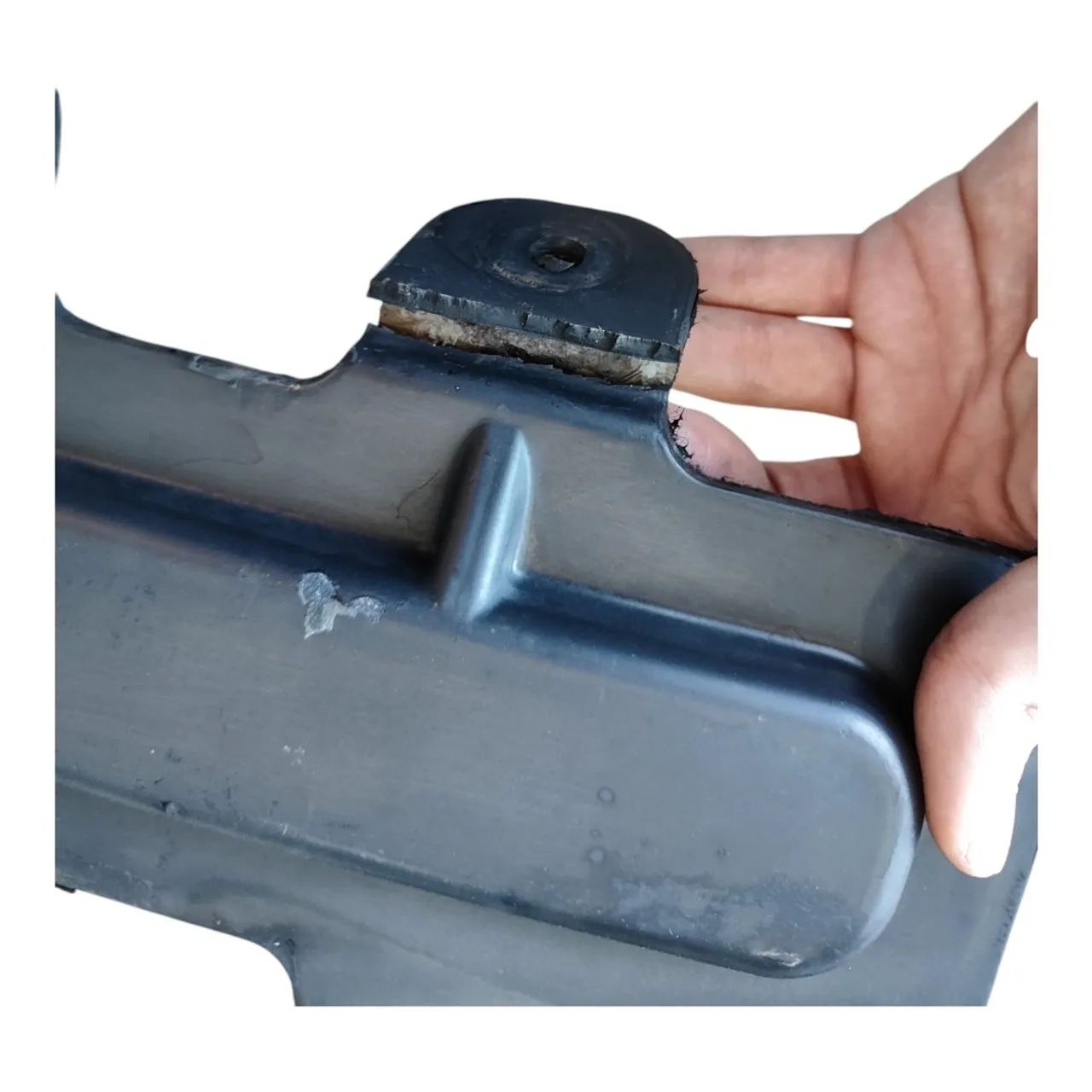 Isolamento Lateral Motor Orig Mb Accelo C Detalhe - Foto 6