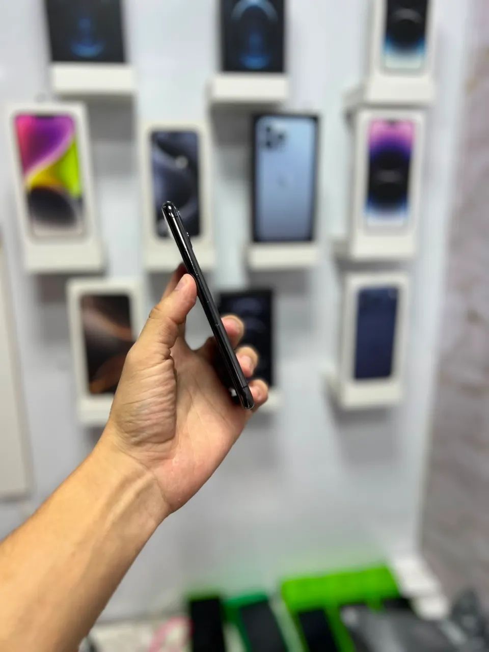 iPhone 11 Pro - 64GB ?1.499,00 - Foto 2