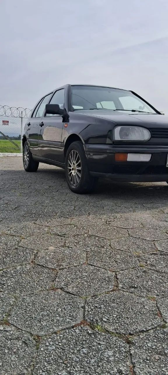 Volkswagen Golf GL 1.8/ 2.0i 4P 1995 - Foto 2