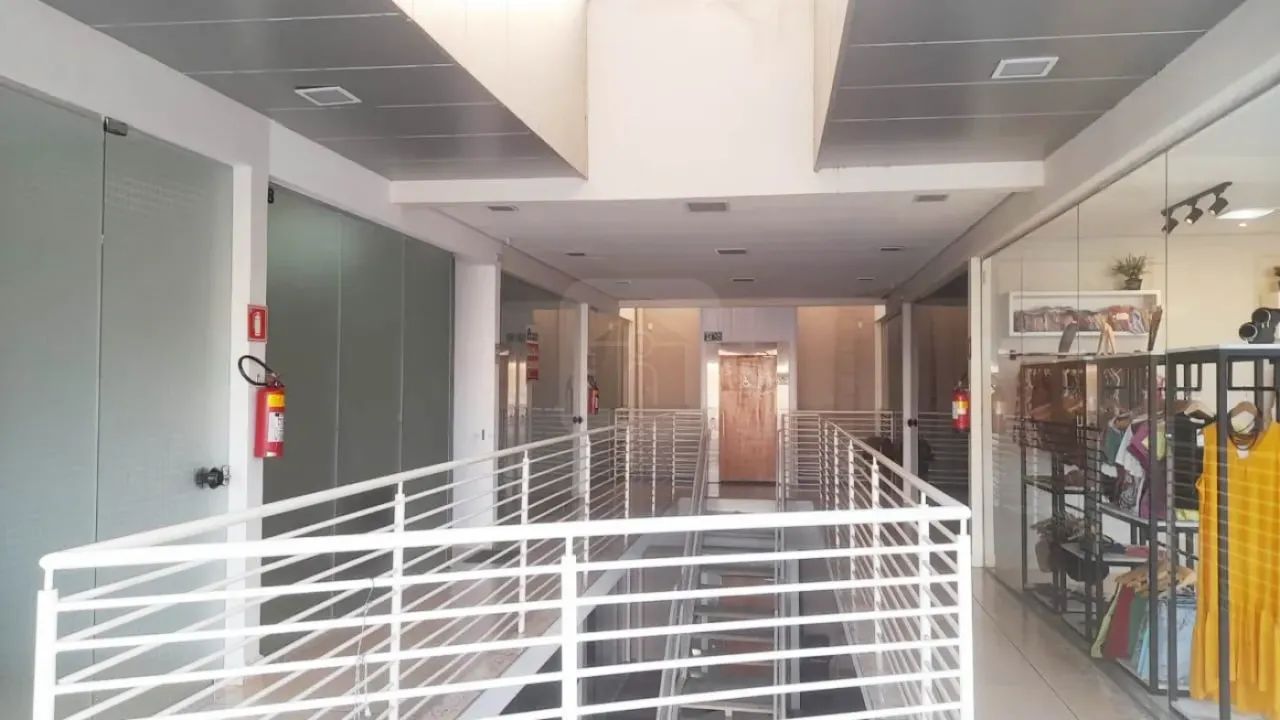 Prédio Comercial à venda no bairro Roosevelt. - Foto 3