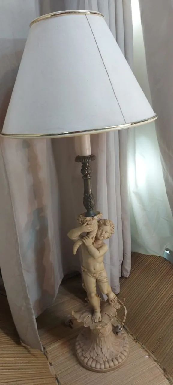 Lustre de bronze  e resina - Foto 5