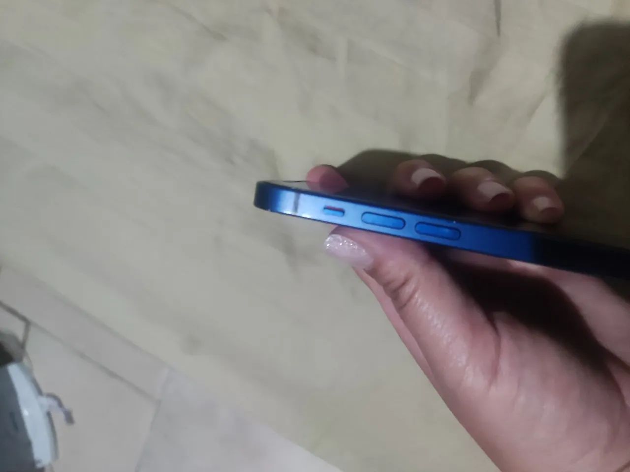 Vendo iPhone 12 azul  - Foto 3