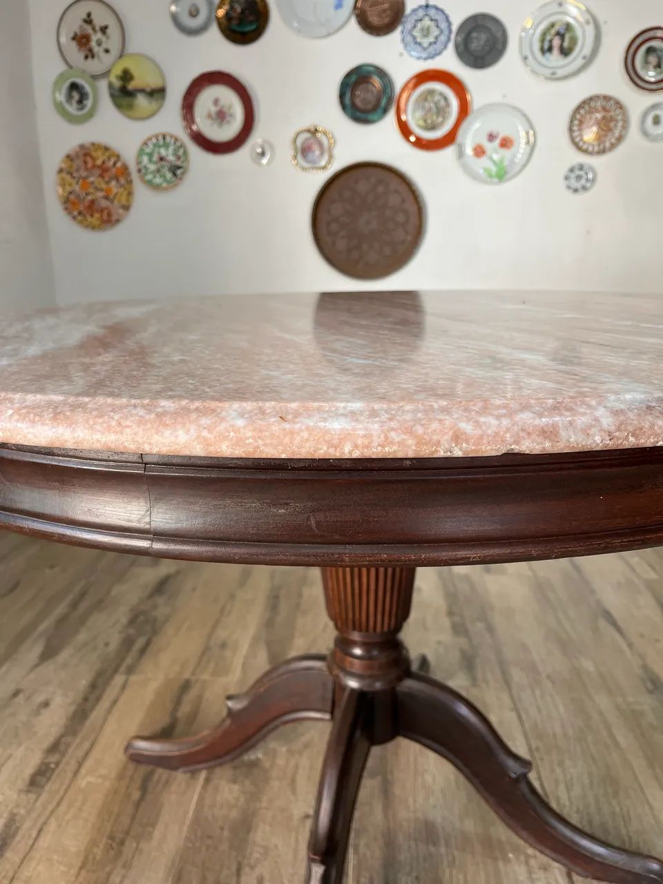 Mesa de mármore redonda em mármore rosado - Foto 3
