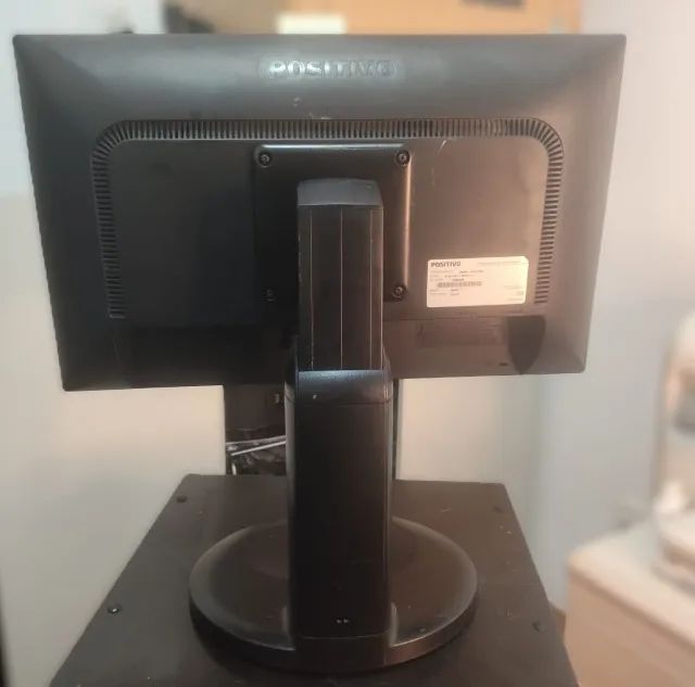 Monitor Positivo 20" 20M36PD-D VGA/DVI - Foto 3