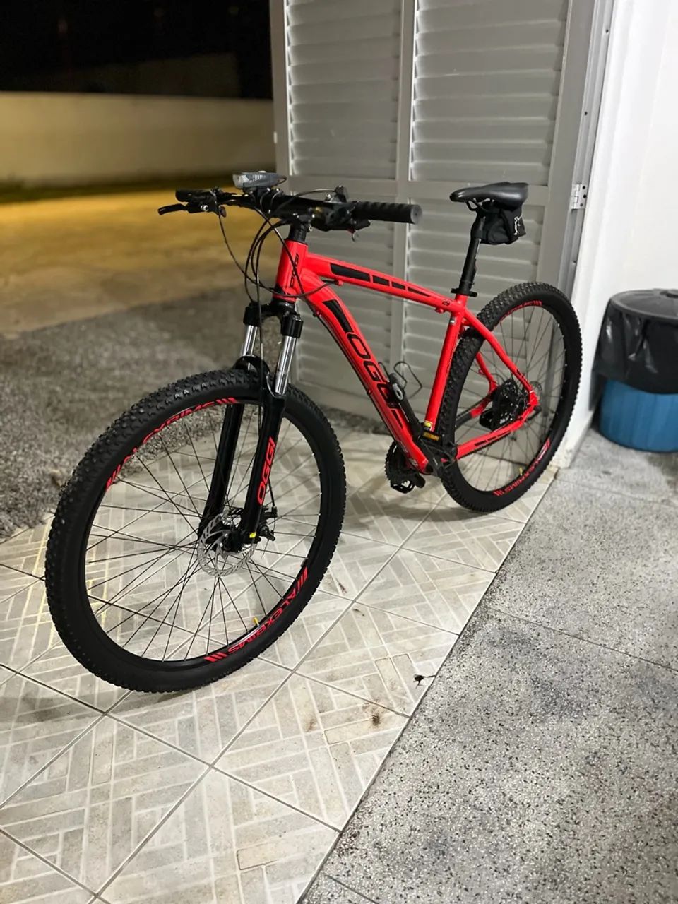 Bicicleta Oggi aro 29