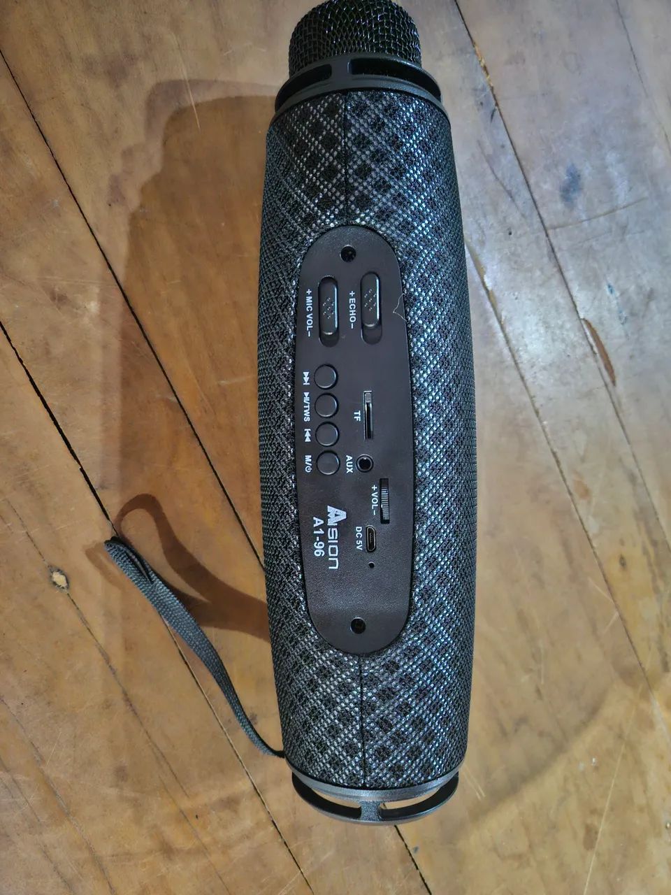 Super compacta caixa de som portátil canal 5w com microfone embutido  - Foto 4