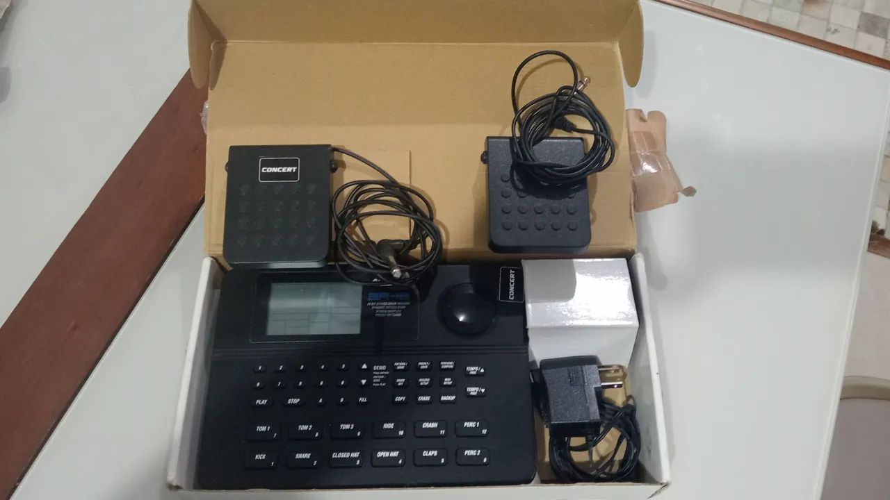 Alesis sr16  - Foto 3