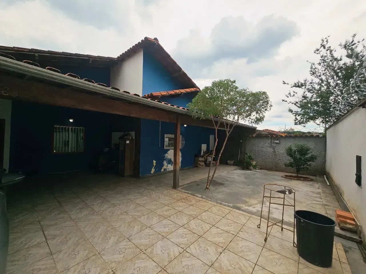 EXCELENTE CASA LINEAR NO BAIRRO SERRANO