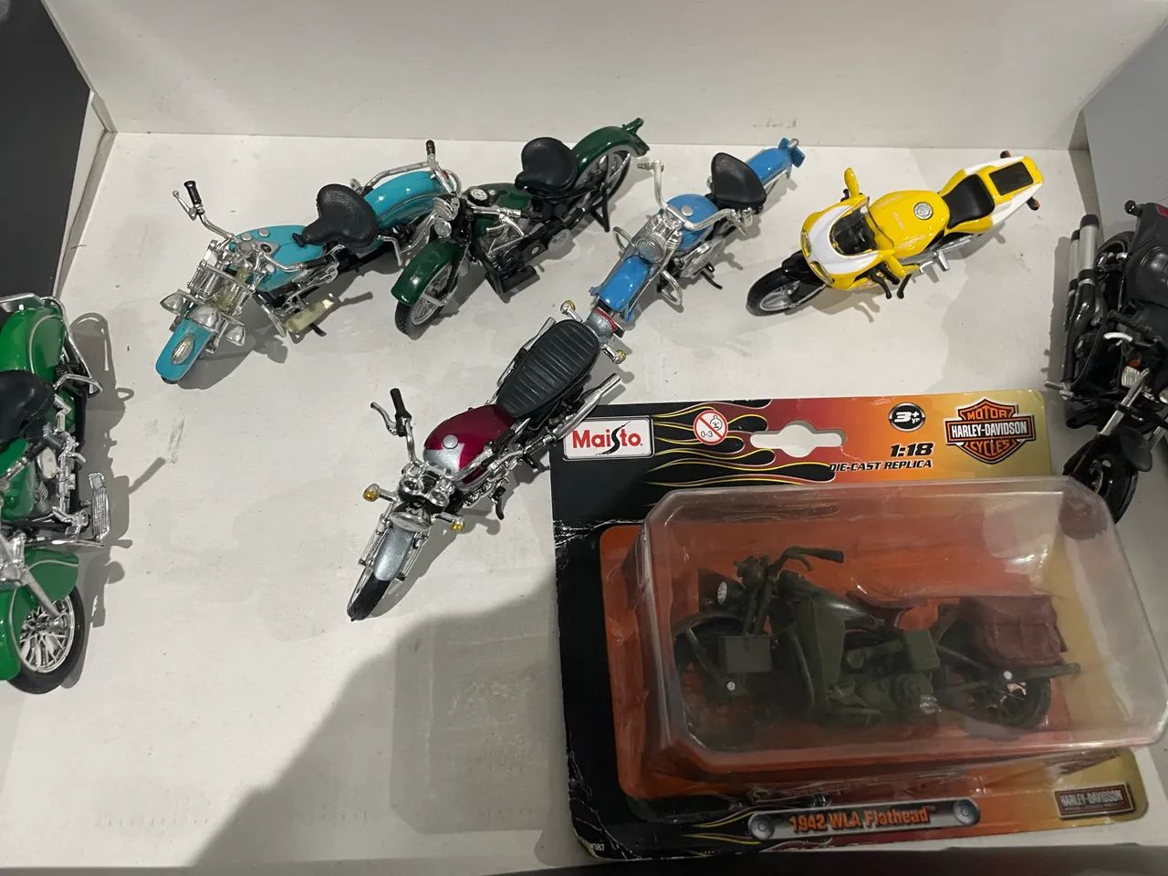 Miniaturas de motos 1/18 valor de cada modelo  - Foto 5