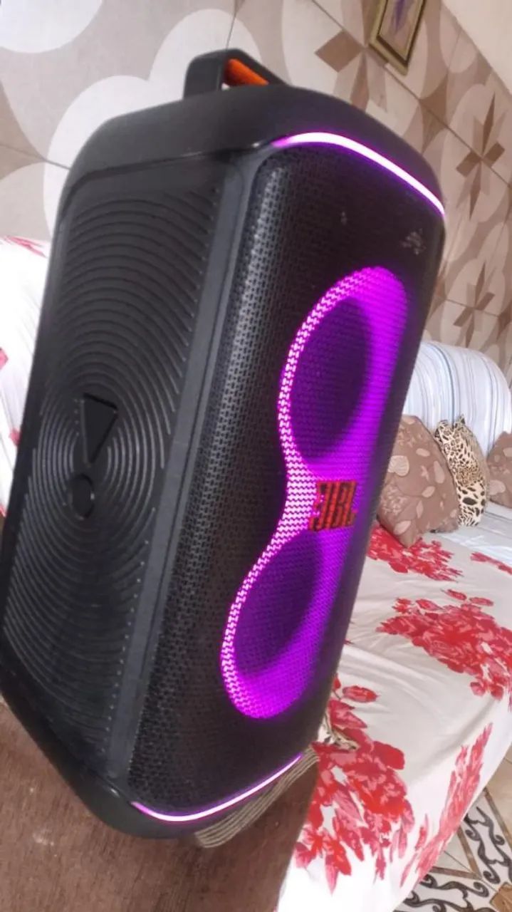 JBL BOMBOX 320