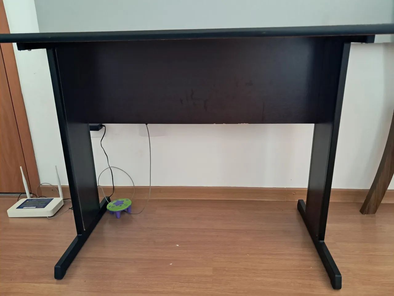 Mesa de escritório/escrivaninha à venda - Foto 4