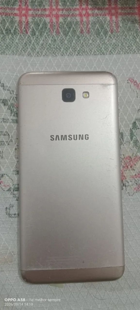 Celular j5 ótimo estado 