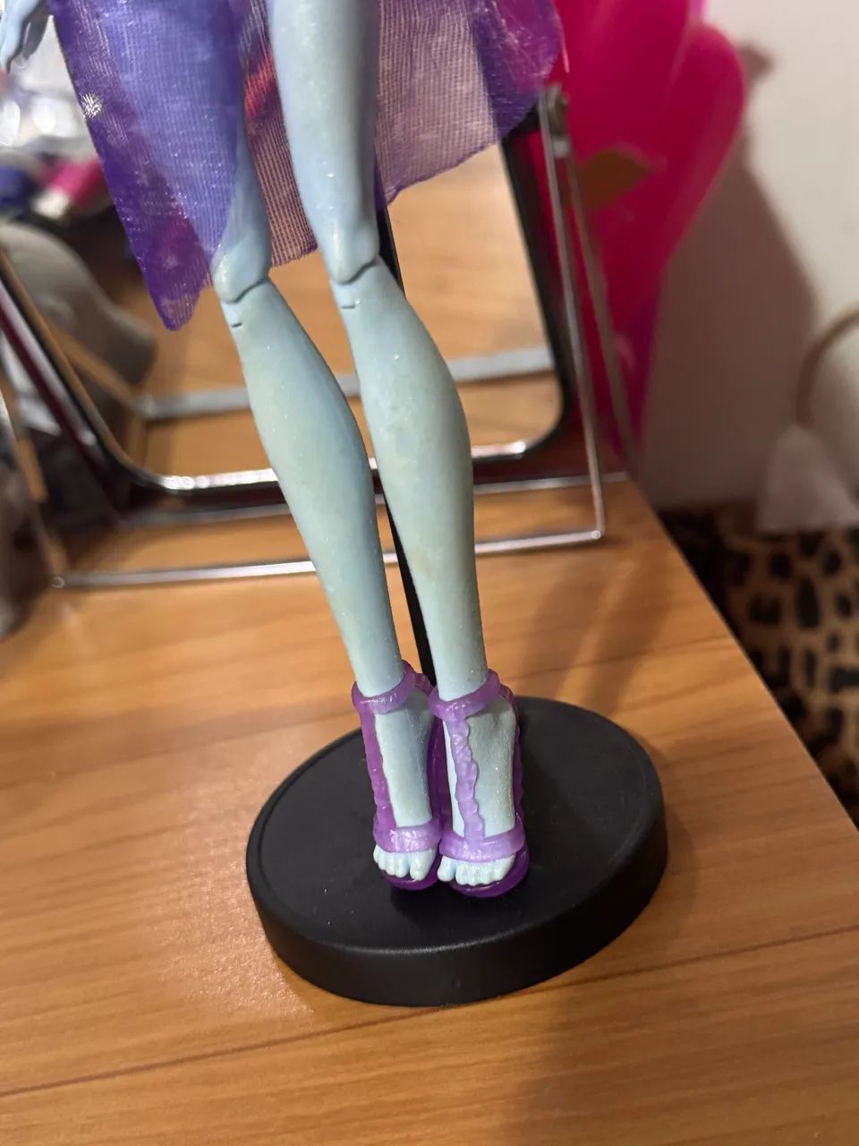 Boneca Monster High Abbey Bominable Skull Shores  - Foto 3