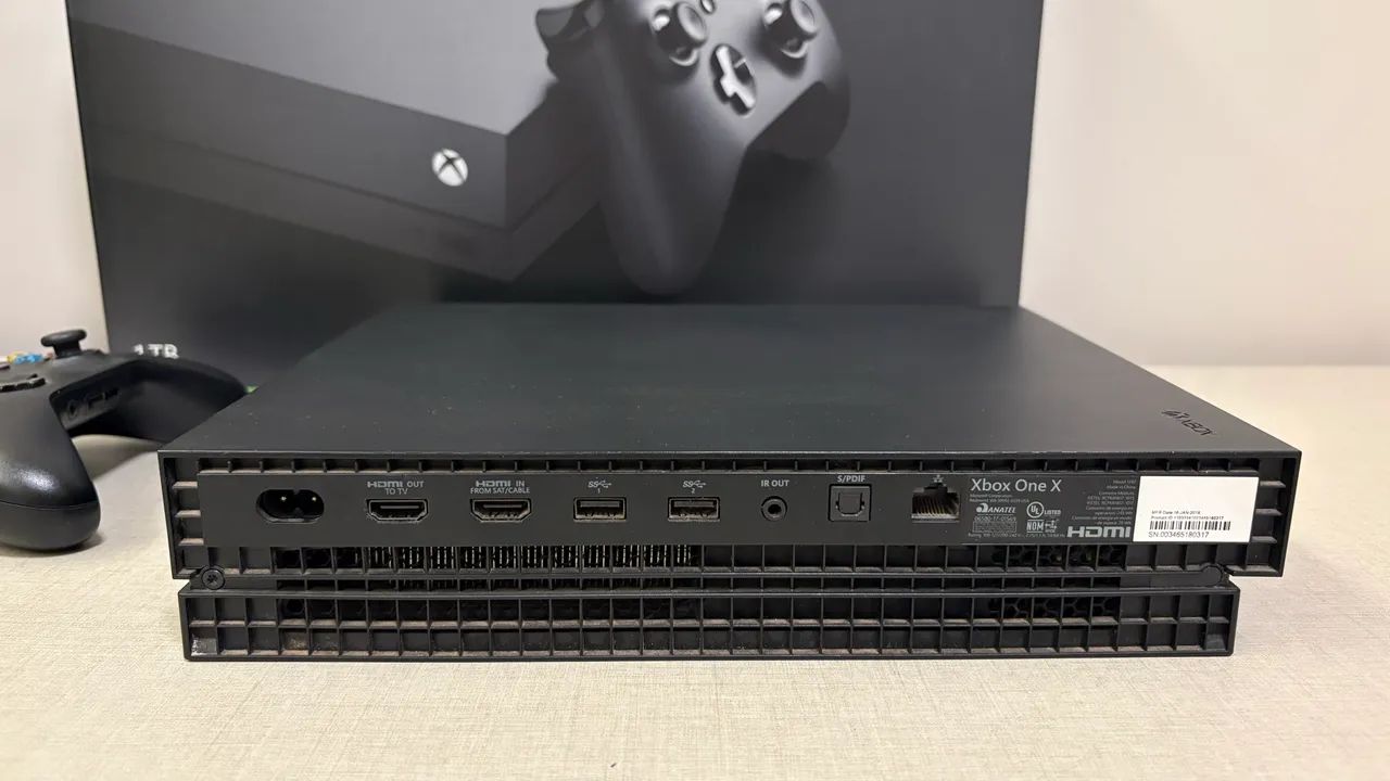 XBOX ONE X 1TB 4K - Foto 3