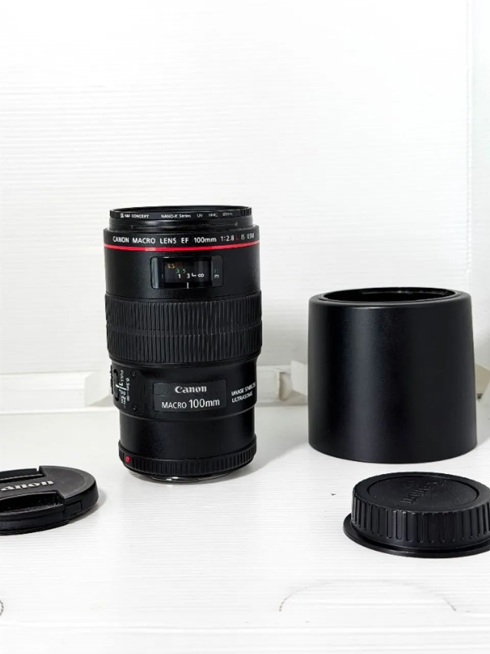 Canon EF 100mm f/2.8L Macro IS USM - Lente Macro Profissional