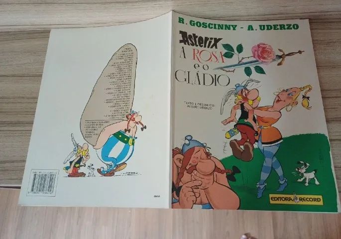 Asterix a Rosa e o Gládio - Editora Record - Foto 3