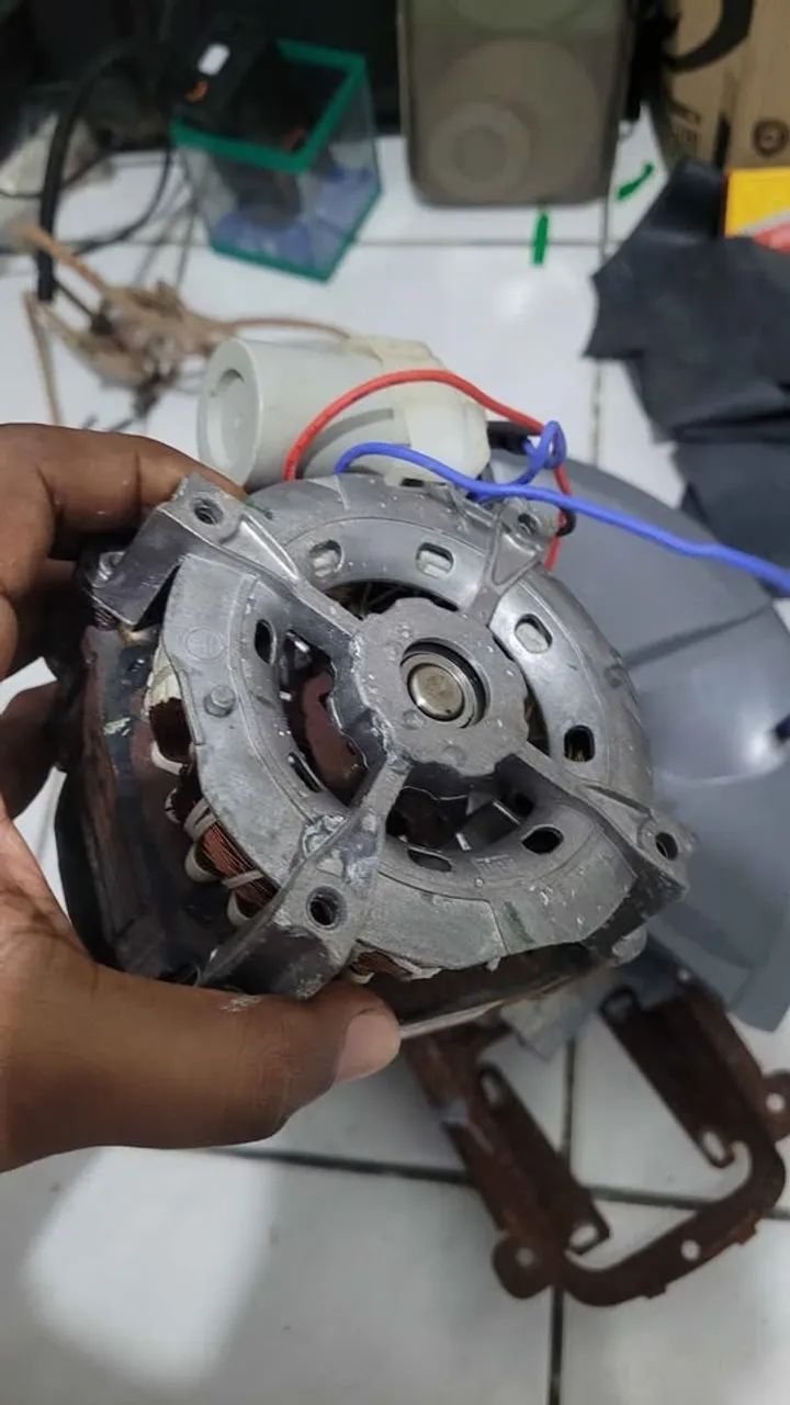 Motor de tanquinho Arno - Foto 2