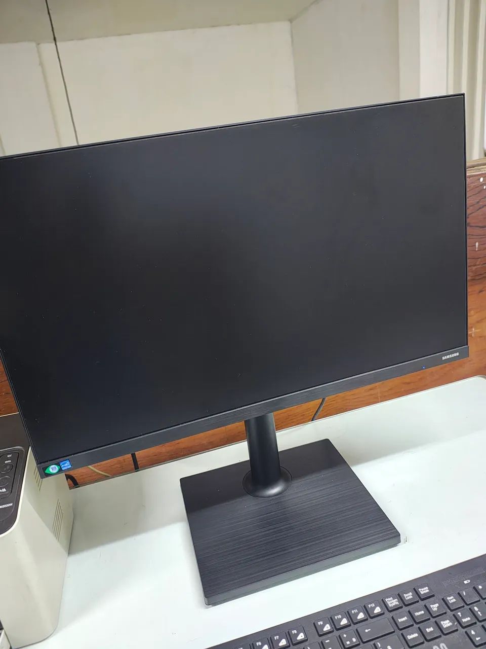 Monitor Samsung T450 - Foto 2