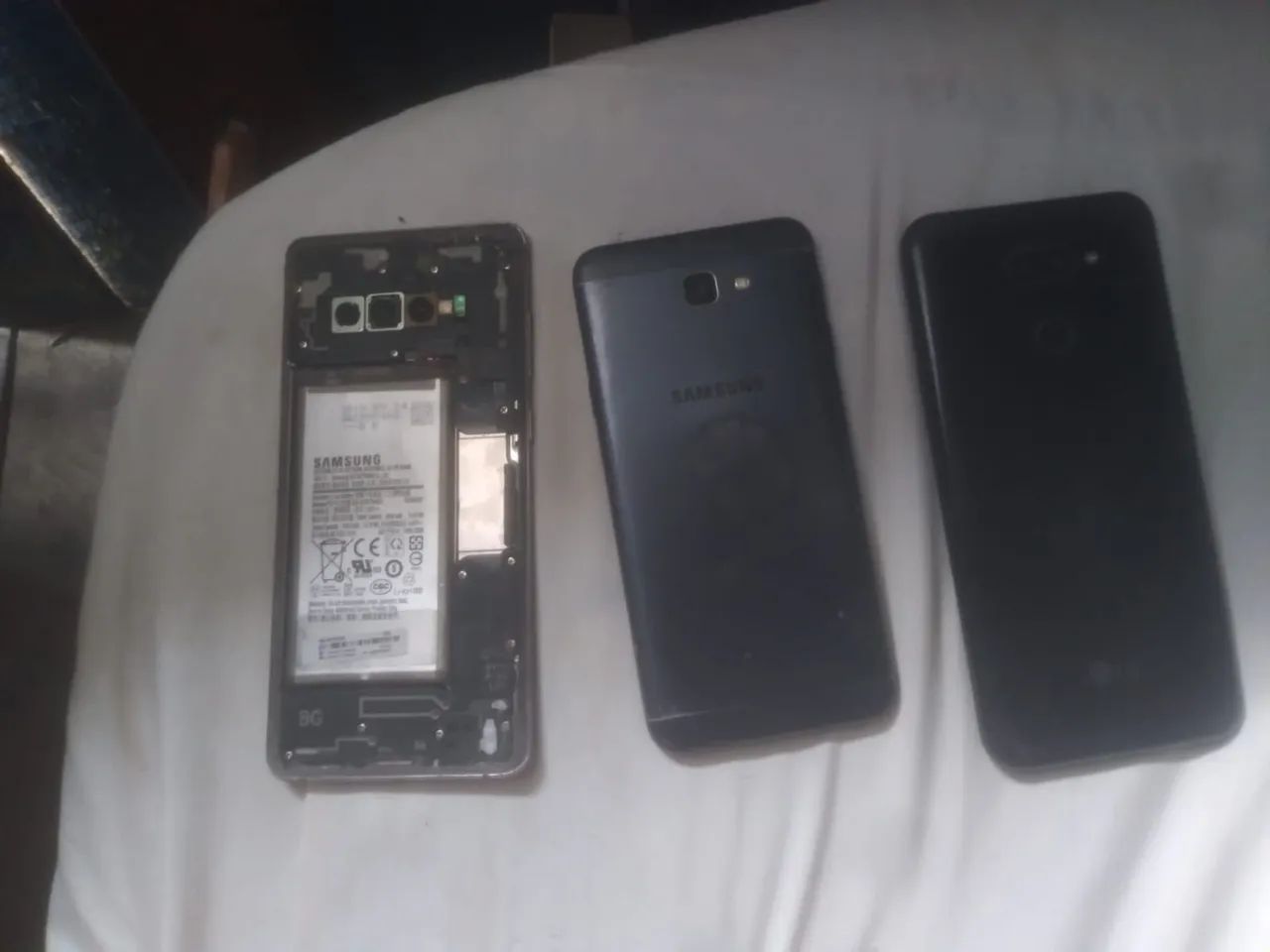 Celular pra retirar as peças  - Foto 2
