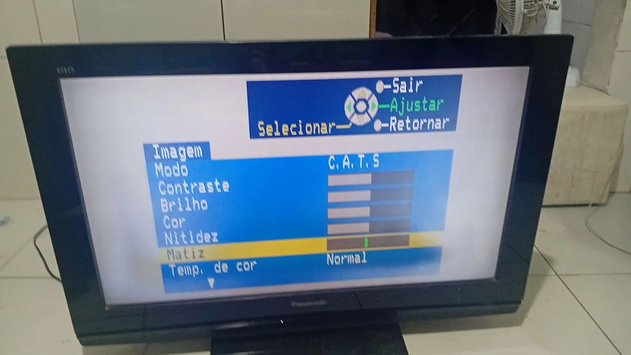 TV 32 polegadas Usada - Foto 2