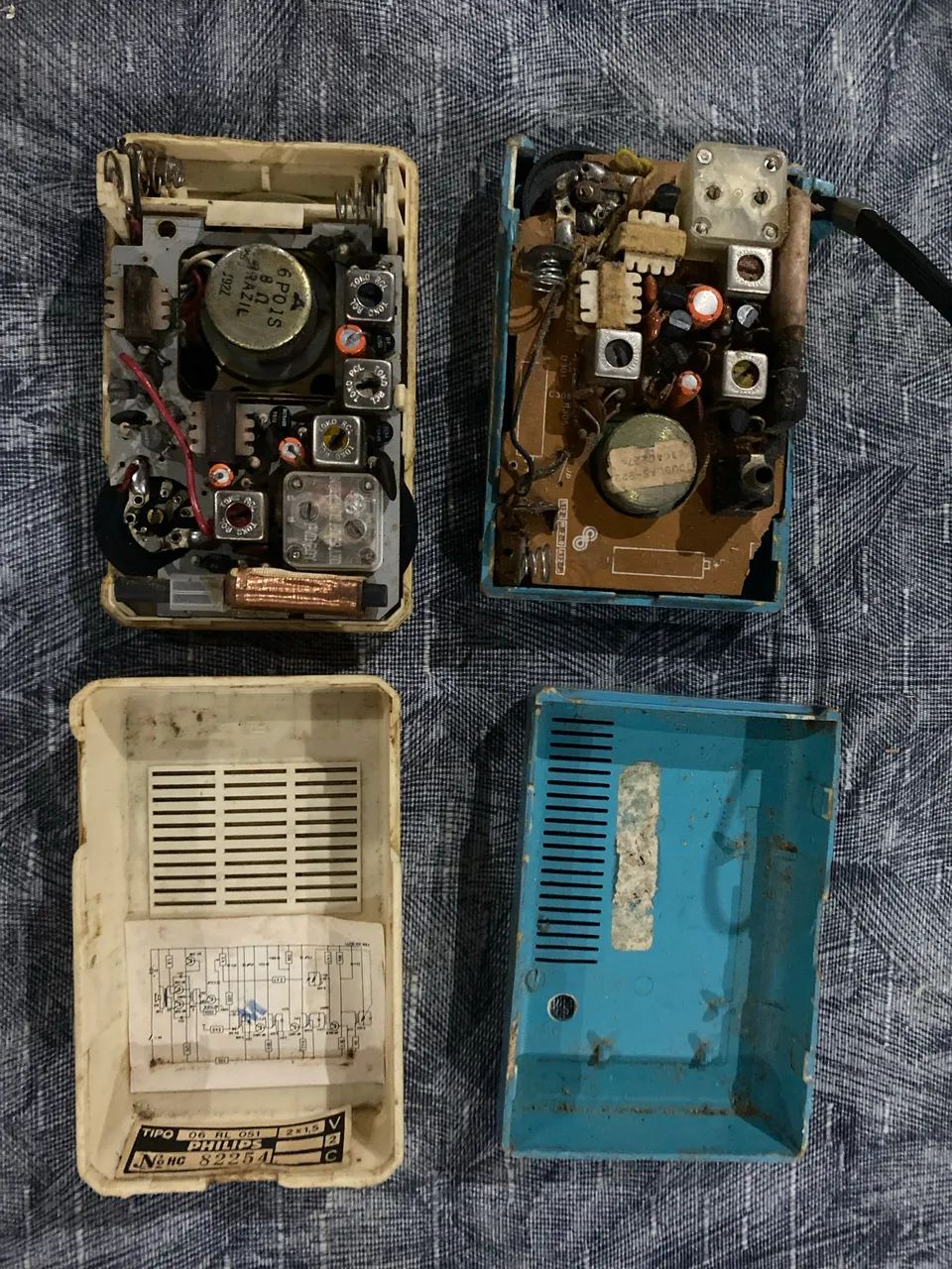 Lote rádio bolso Sanyo e Philips antigos  - Foto 2