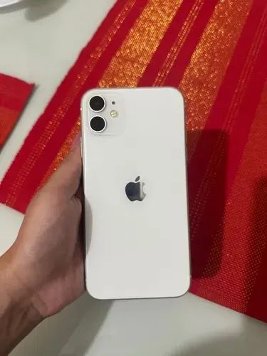 iPhone 11 branco 128gb 
