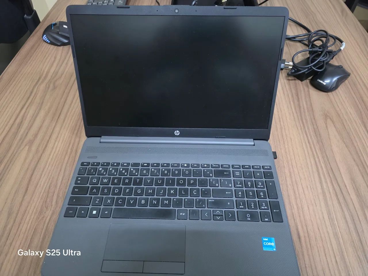 Notebook HP 256r g9