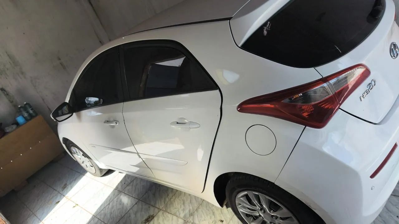Hyundai HB20 Comf./c.plus/c.style 1.0 Flex 12V 2016 - Foto 4