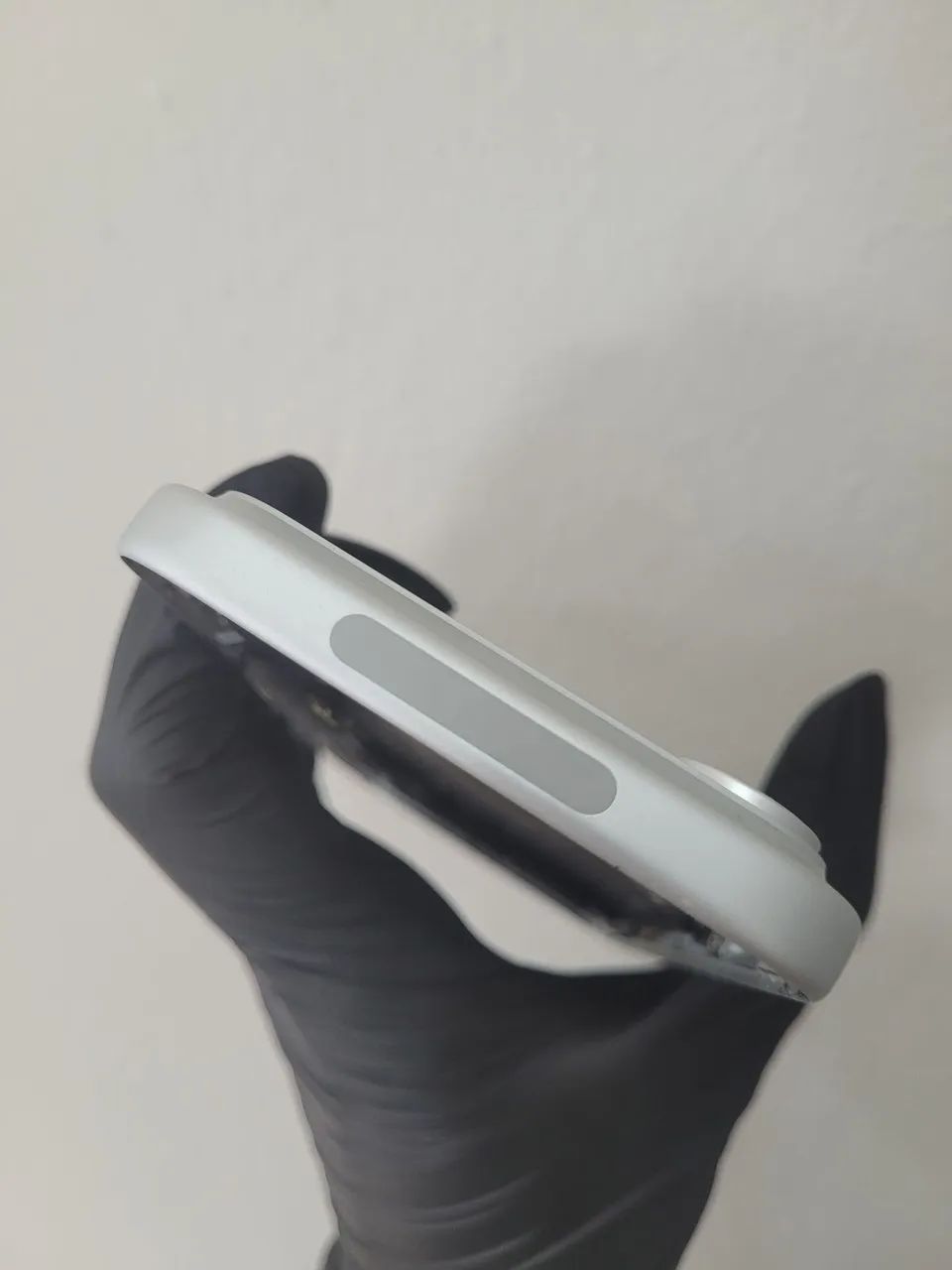 Carcaça iPhone 17 Pro Max Original Usada E-SIM Sem Chip<br>Código SKU: - Foto 4