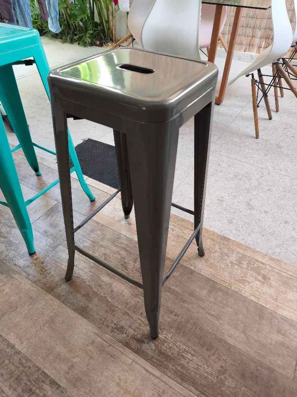 Vendo banqueta alta - Foto 4