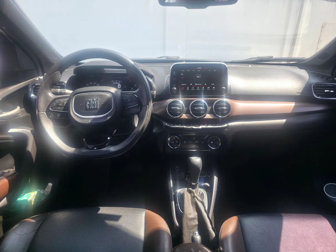 Fiat Cronos Precision 1.3 16V Flex Aut. 2023 - Foto 4