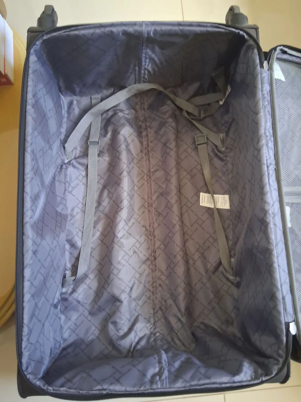 Mala Samsonite Tamanho G - Usada 2x, Impecável! - Foto 4