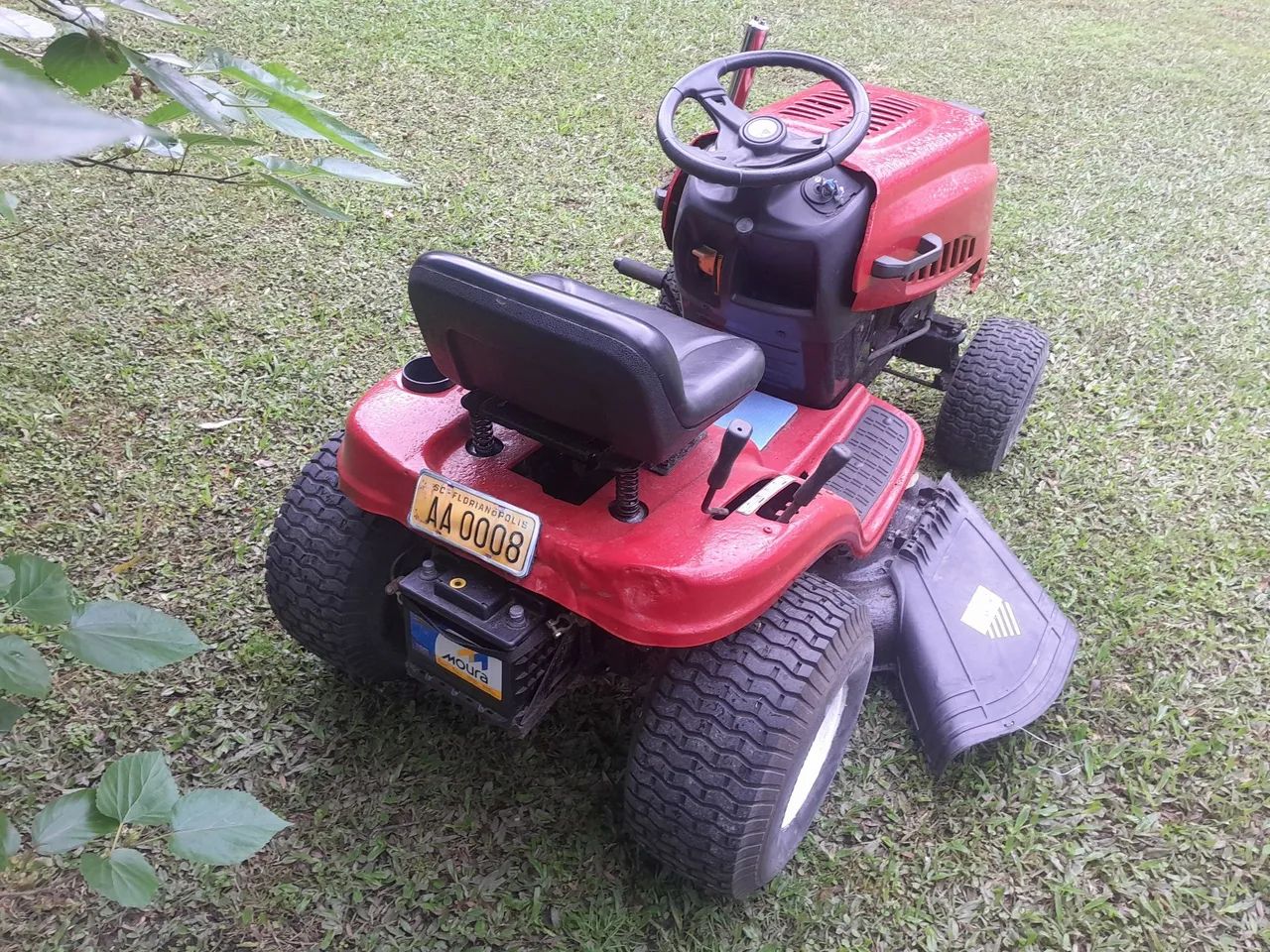 Vendo trator cortar grama  - Foto 3