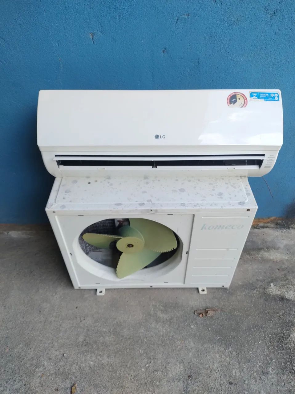 Vendo ar condicionado 9.000 BTUs com instalação e garantia de 1 ano - Foto 3
