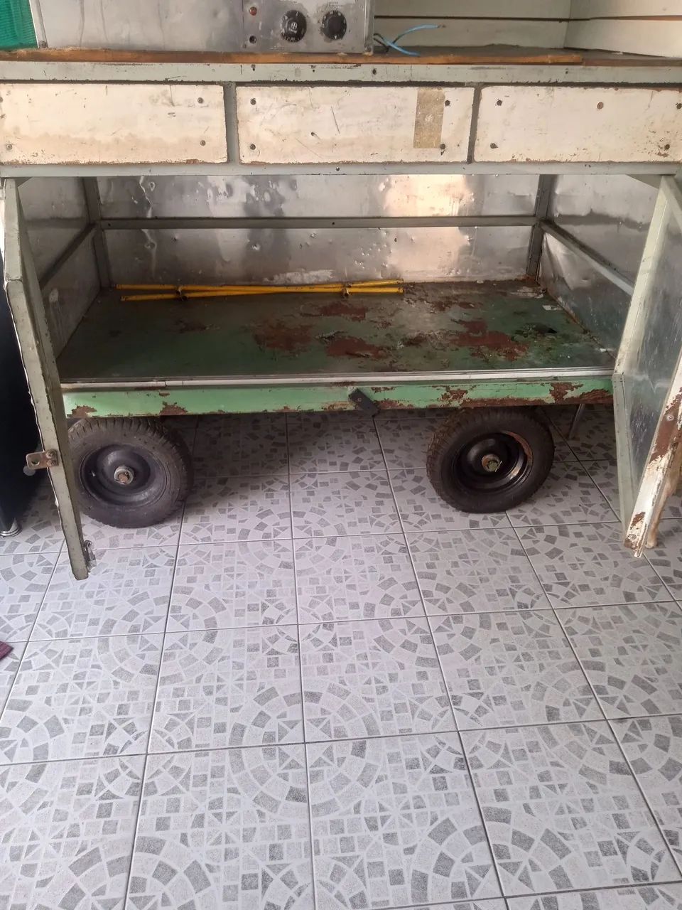 Carrinho pra venda de pipoca ou lanches  - Foto 2