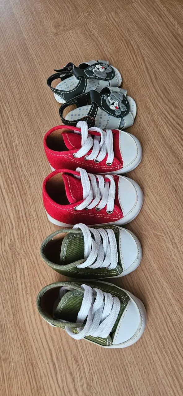 3 pares de sapatos para bebê - Foto 2