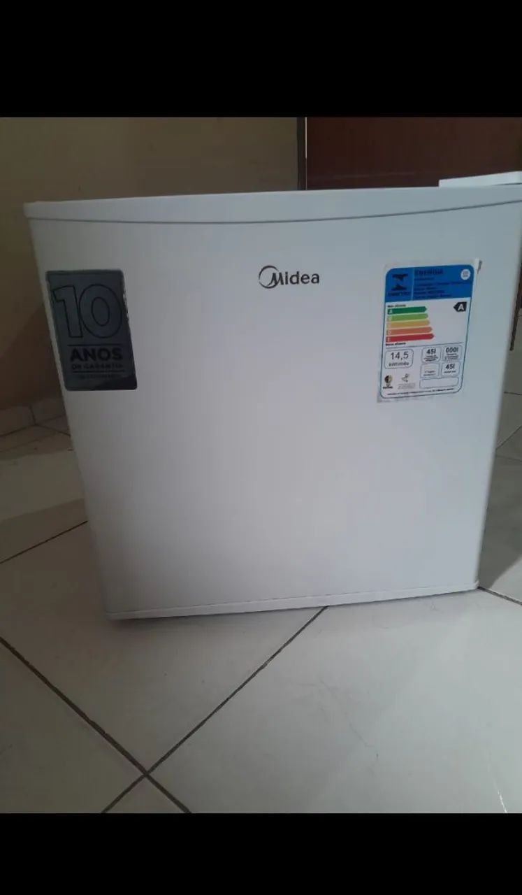 Frigobar Midea 45 litros 
