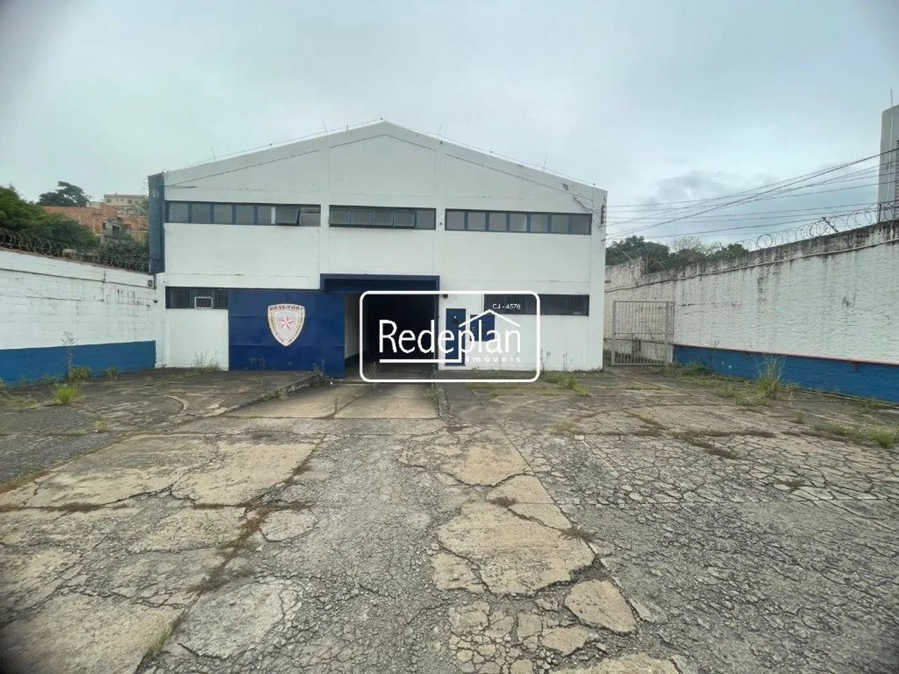 Galpão no Bairro Belmonte - Volta Redonda