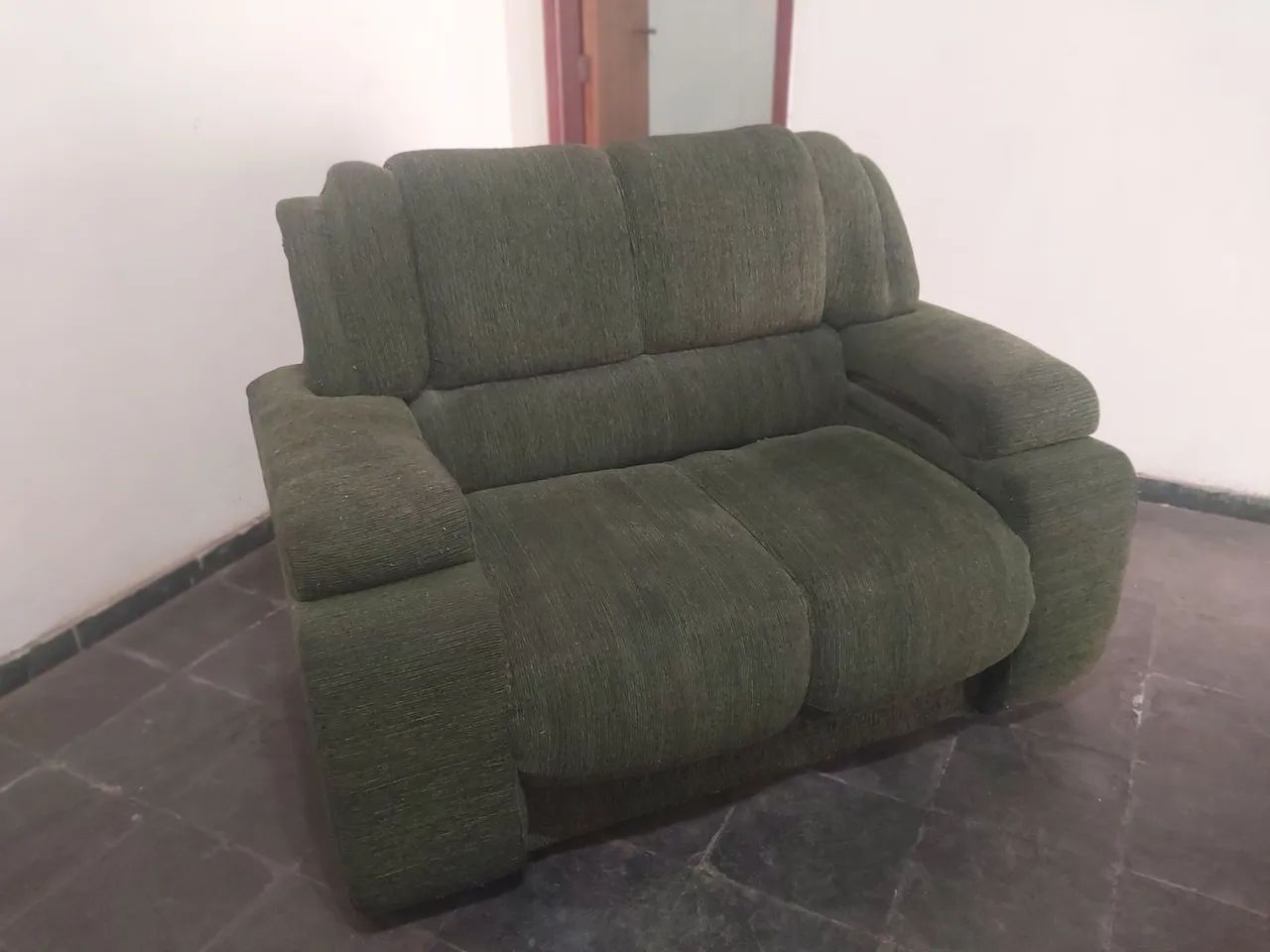 SOFÁ 2 LUGARES 