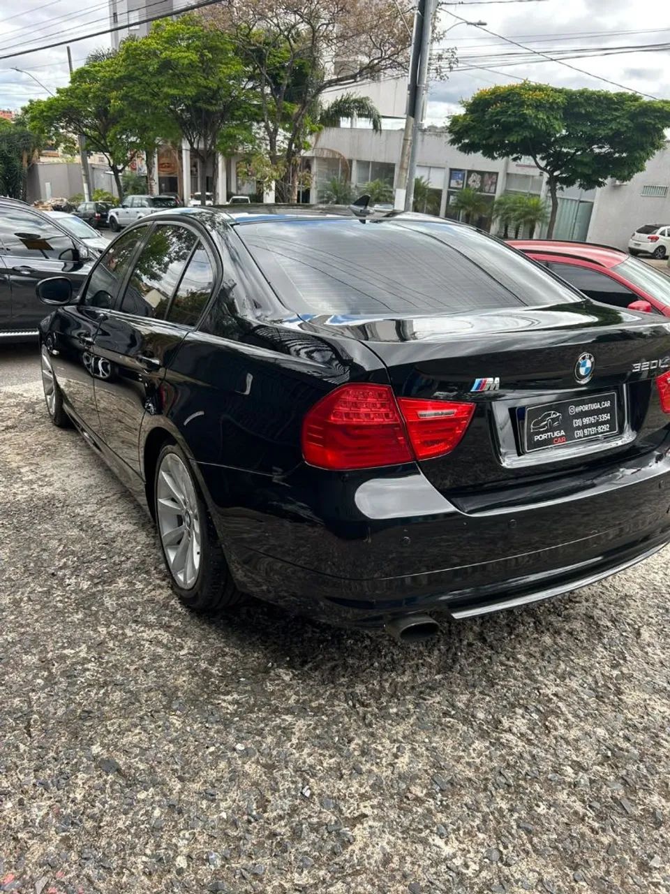 BMW 320I A 2010