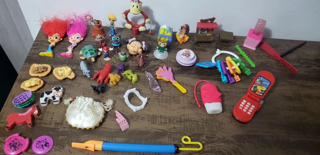 Brinquedos por 0,50 centavos qualquer um