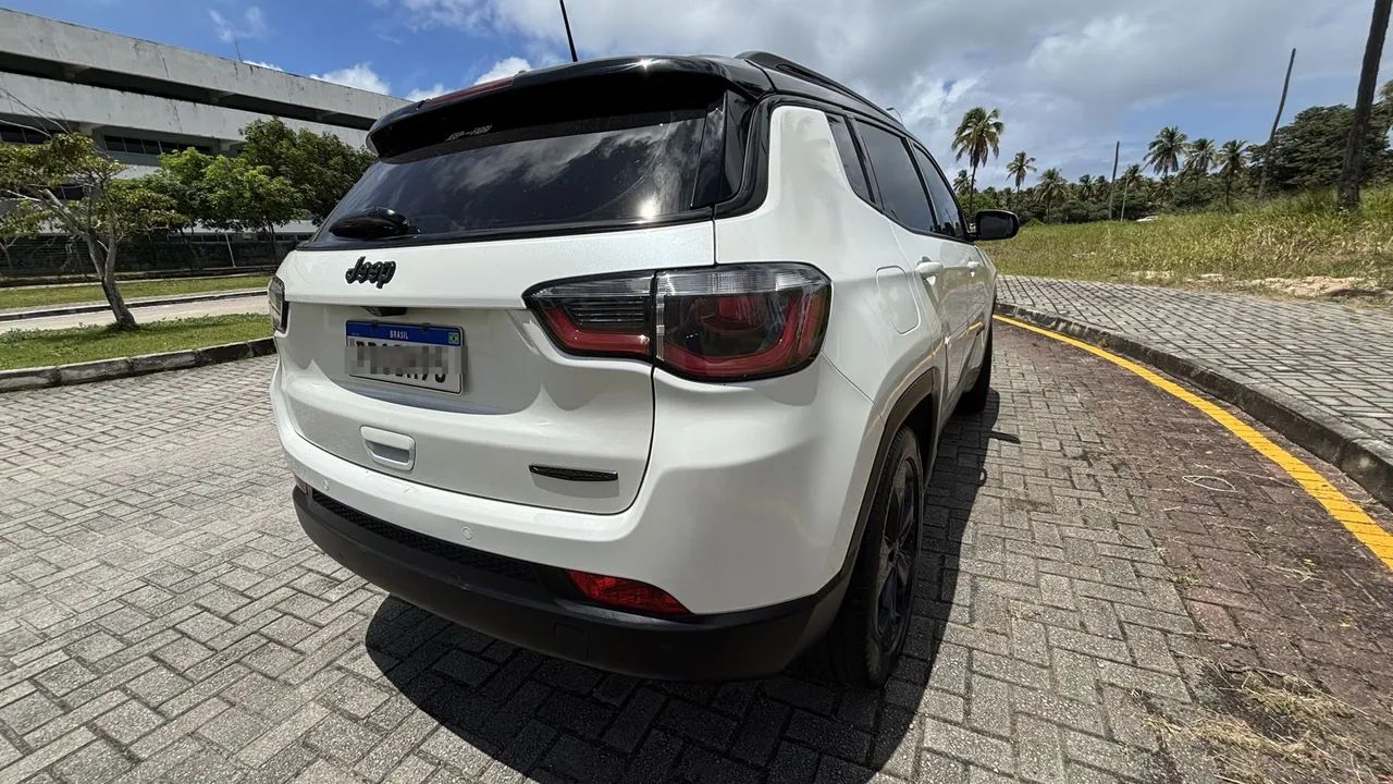 Jeep Compass Night Eagle 2.0 4X2 Flex 16V AUT 2018 - Foto 3